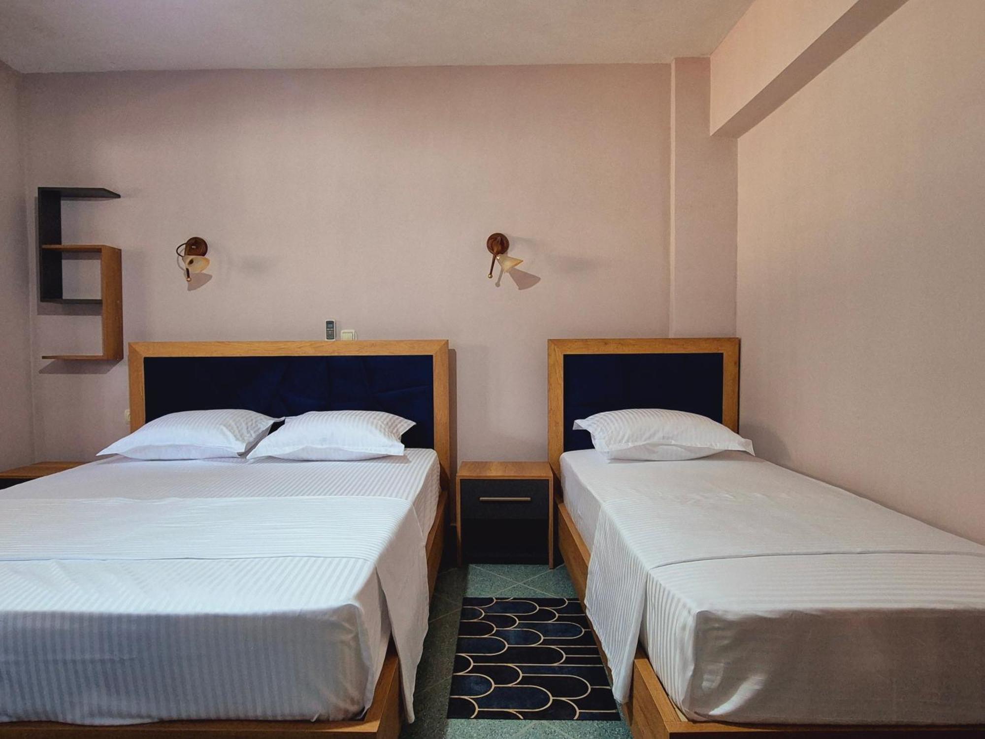 Barca Rooms ซารานเดอ ภายนอก รูปภาพ